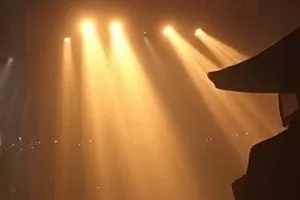 雾港信号第二季港口夜戏封面